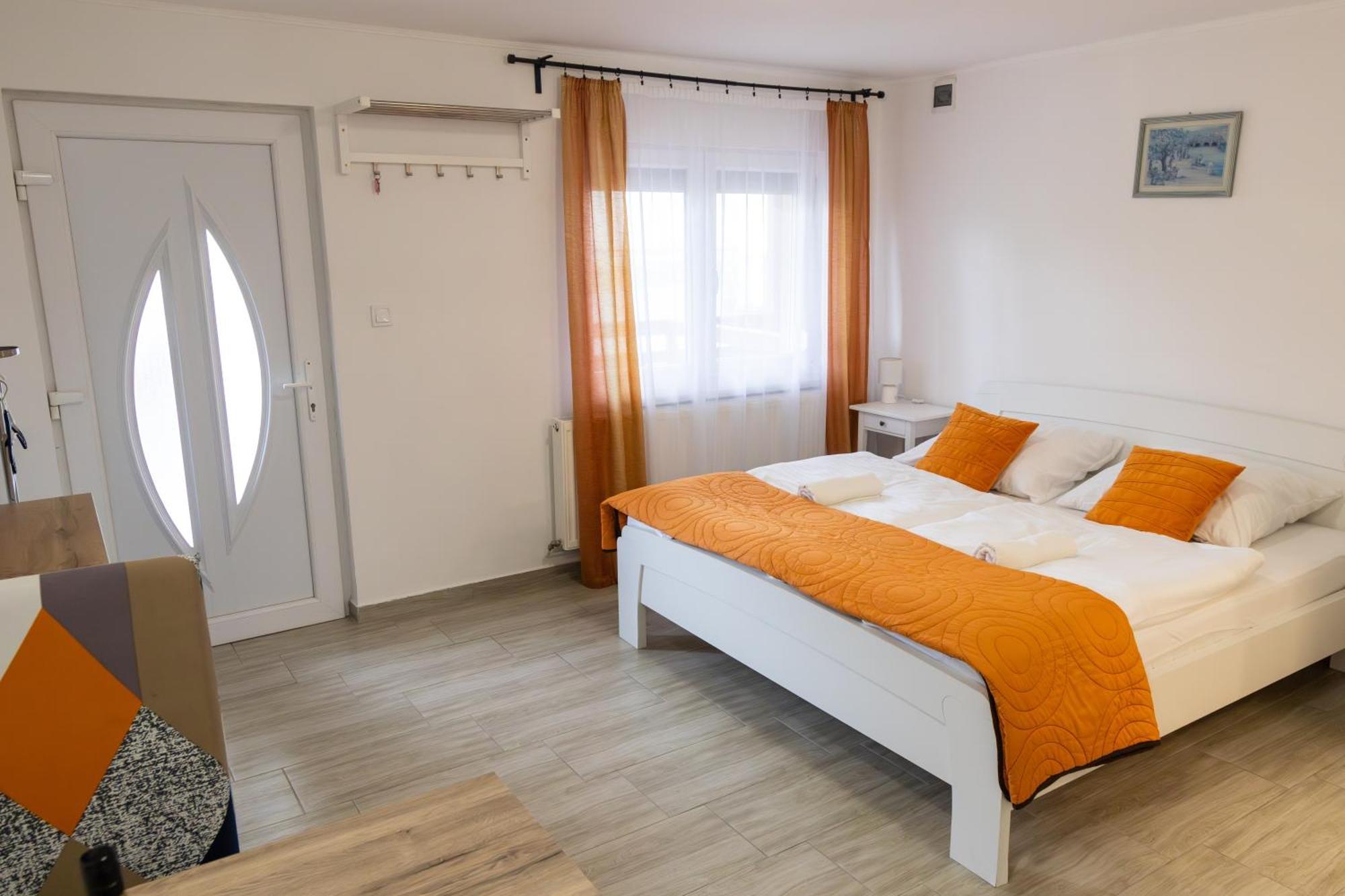 Kincső Vendégház Sárospatak Exterior foto